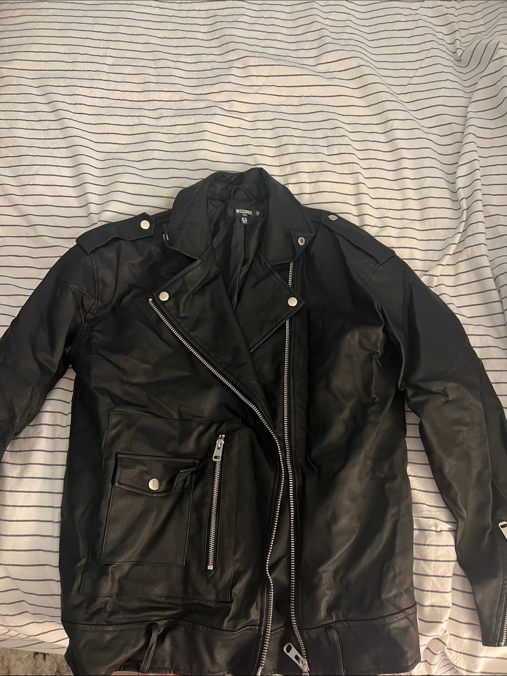 Missguided + Black Leather Bomber-Style Biker Jacket